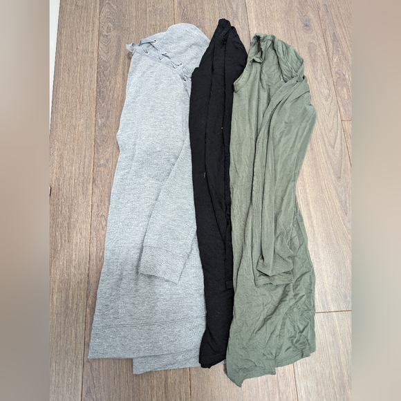 GARAGE | Bundle of 3 stretchy long sleeve dresses - black, green and gray, Med - Picture 2 of 2